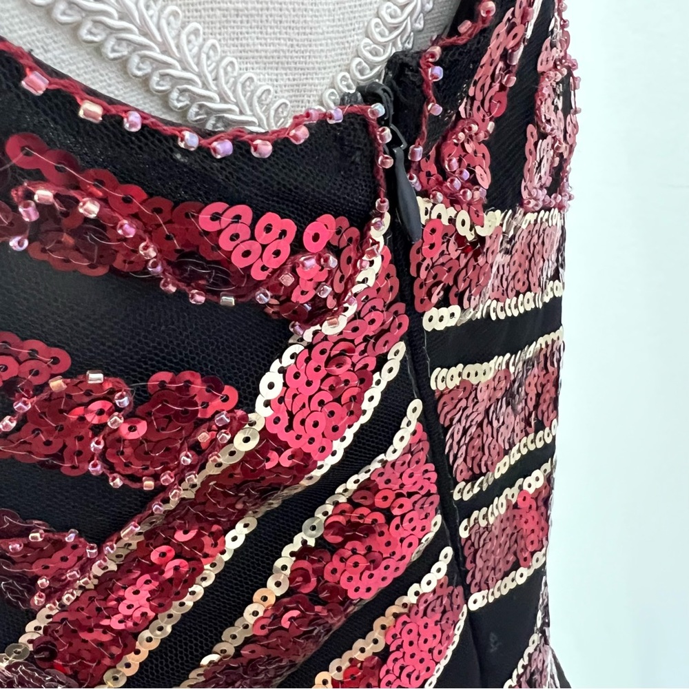 Red And Black Gatsby 1920s Style Sequined Gown Si… - image 7